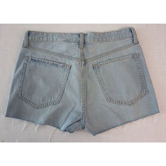Old Navy Women's Sz 8 Light Blue Camila High-Rise O.G. Straight Shorty Shorts - Picture 2 of 7